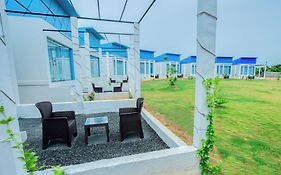 Seaborne Beach Resort